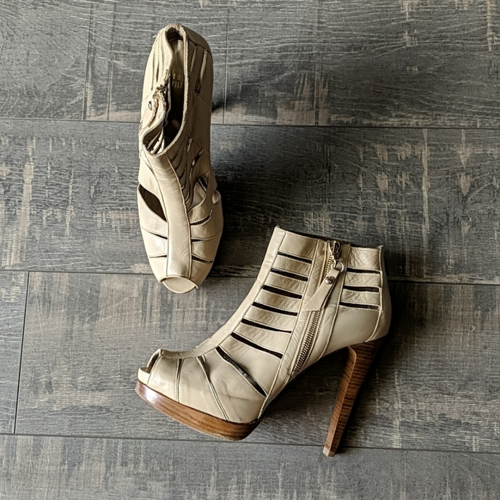 Stuart Weitzman Fetish Caged Peep Toe Bootie BX30